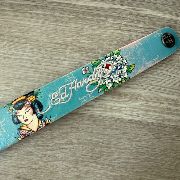 Ed Hardy Sky Blue Embroidered Snap Wrap Bracelet Genuine Leather - Picture 8 of 12